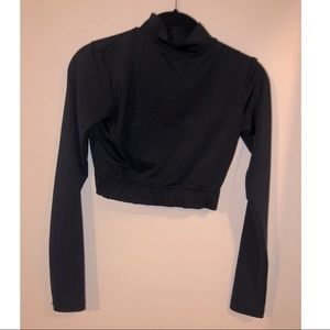 GTM Crop Long Sleeve Black Turtle Neck Small